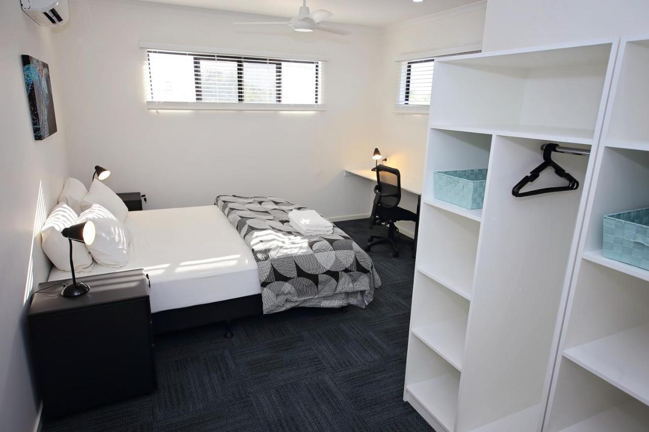 Mihaven Shared Living - Pembroke St Hostel Cairns Exterior foto