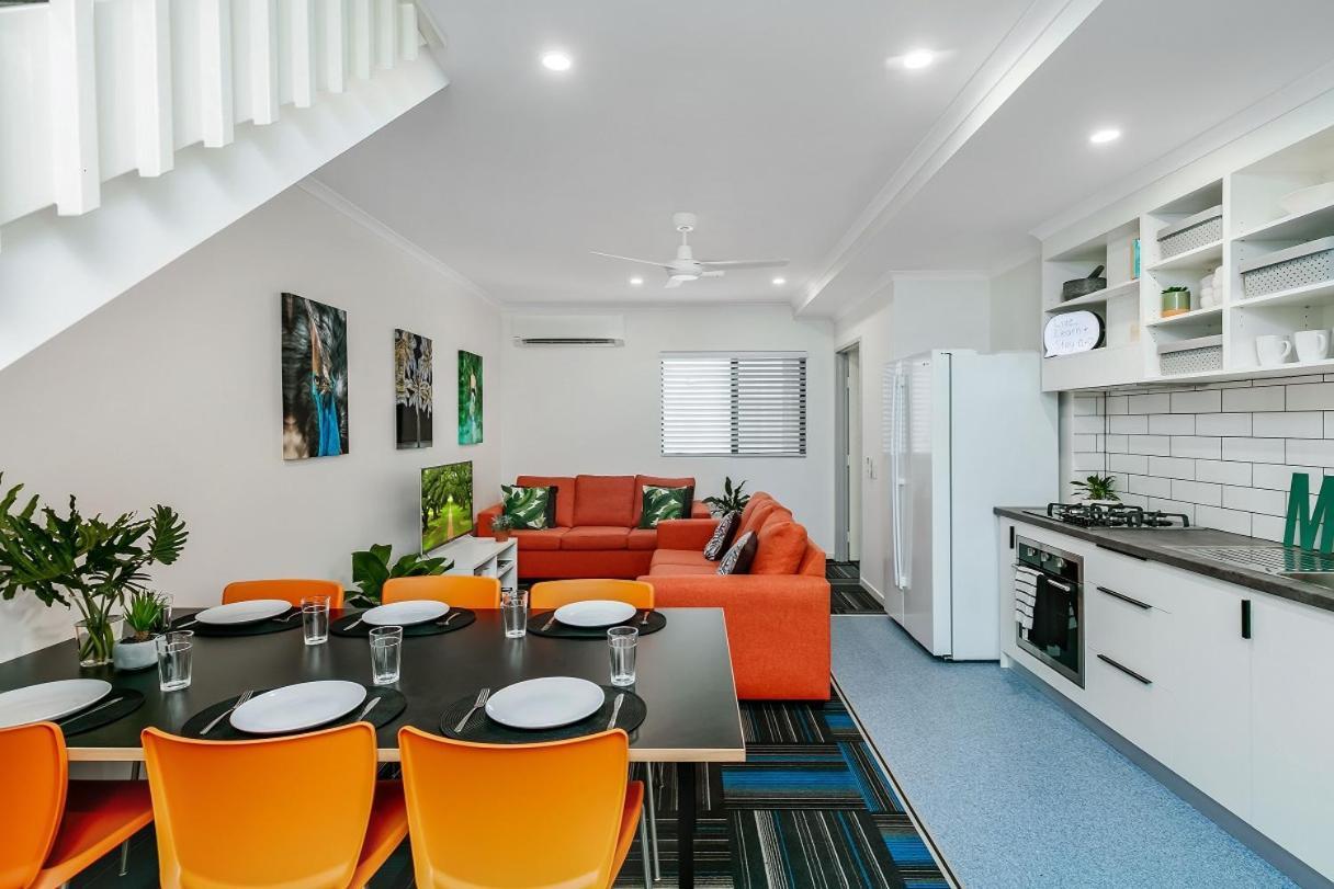 Mihaven Shared Living - Pembroke St Hostel Cairns Exterior foto