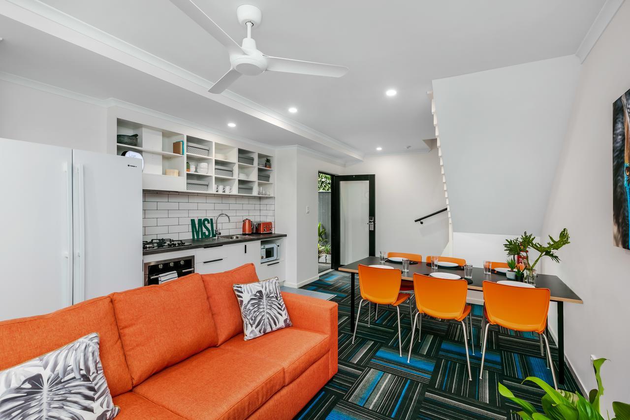 Mihaven Shared Living - Pembroke St Hostel Cairns Exterior foto