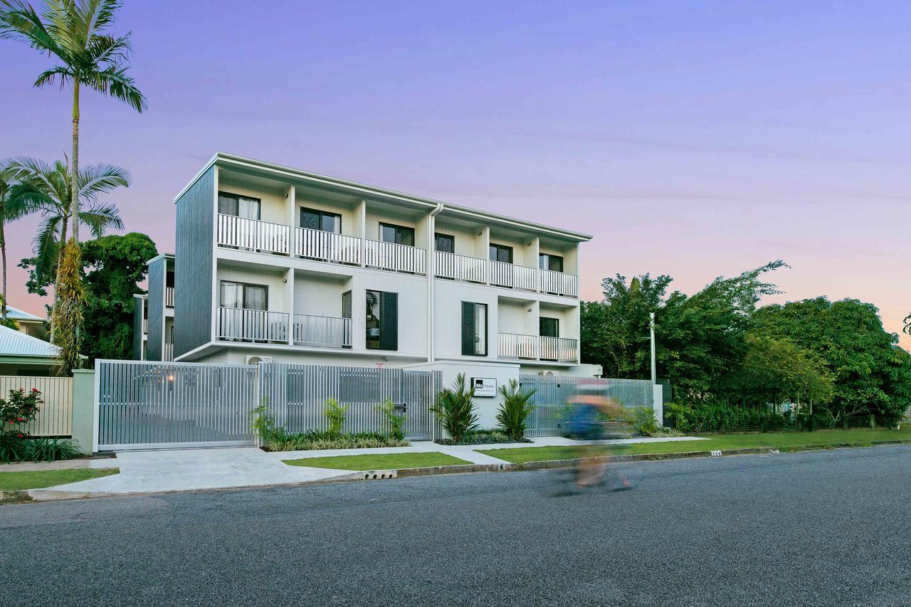 Mihaven Shared Living - Pembroke St Hostel Cairns Exterior foto